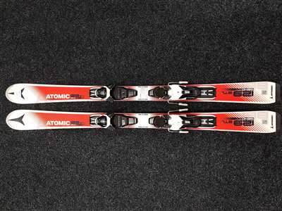 Gebrauchte Atomic Bend X BTL Skier + Atomic Lithium 10 Bindungen