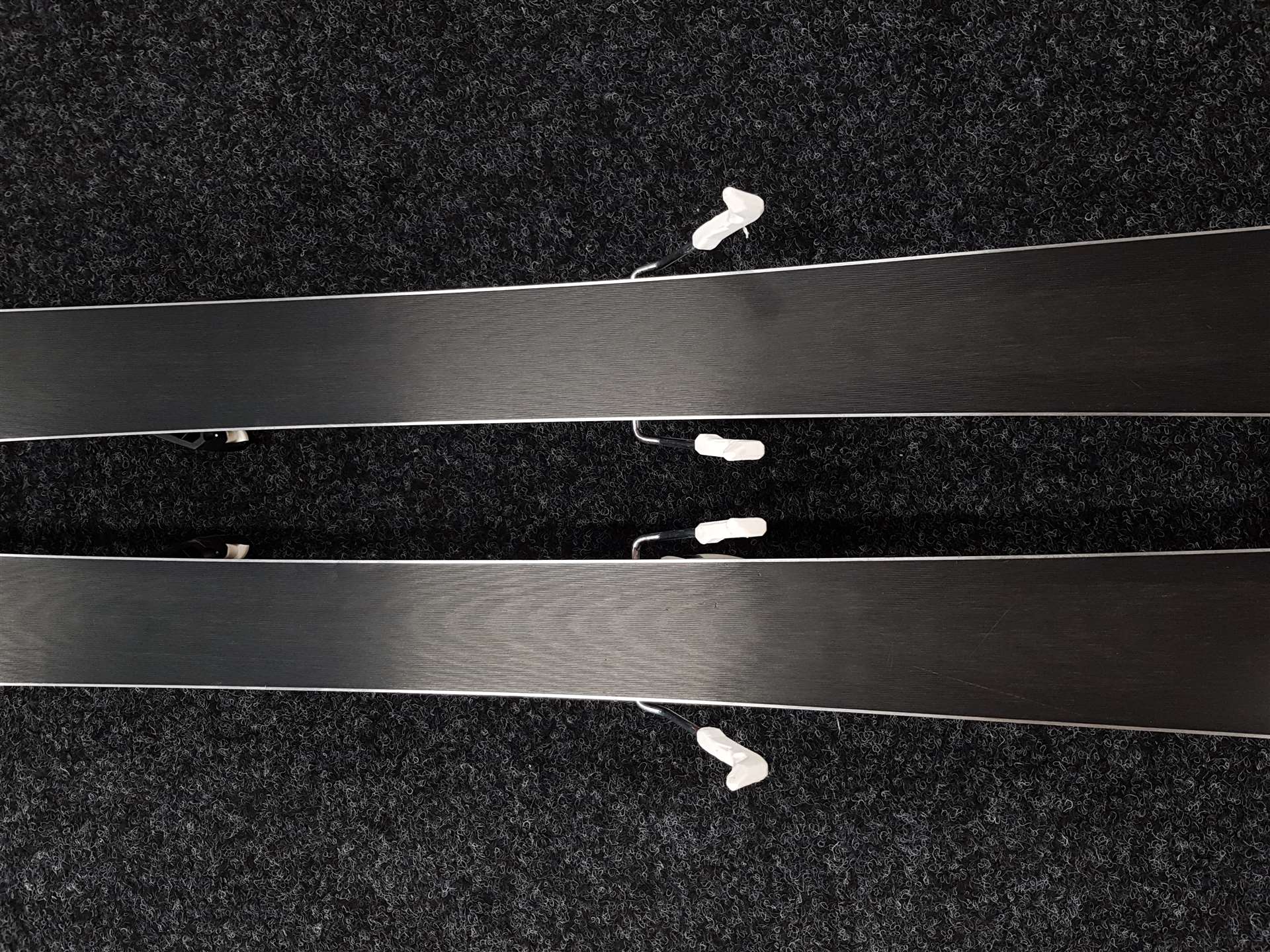 Skis Atomic Bend X BTL d'occasion + fixations Atomic Lithium 10