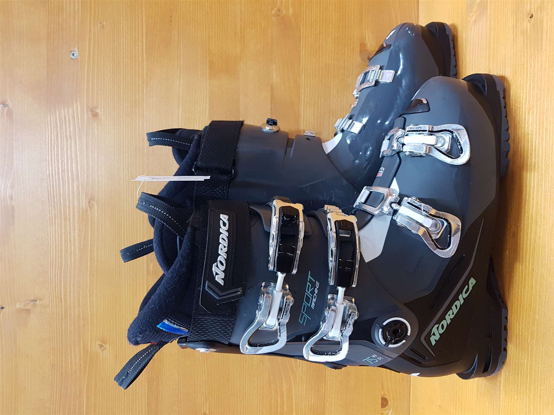 Gebrauchte Skischuhe NORDICA Sport Machine W 75 R