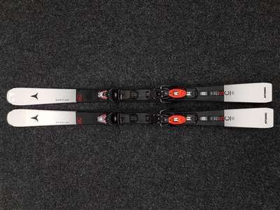 Použité lyže ATOMIC Redster SC + vázání Atomic 10