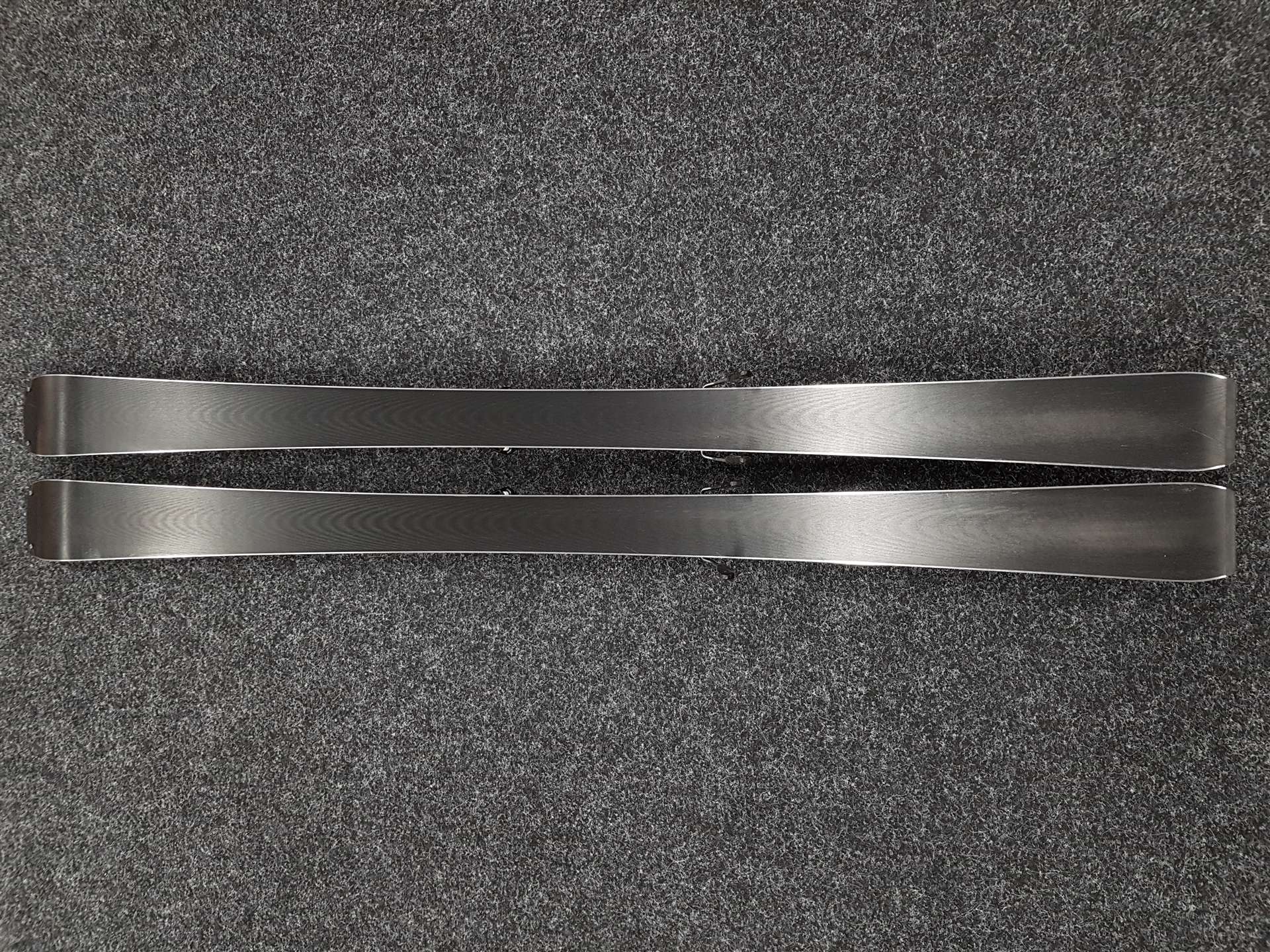 Gebruikte ATOMIC Redster SC ski's + Atomic 10 bindingen