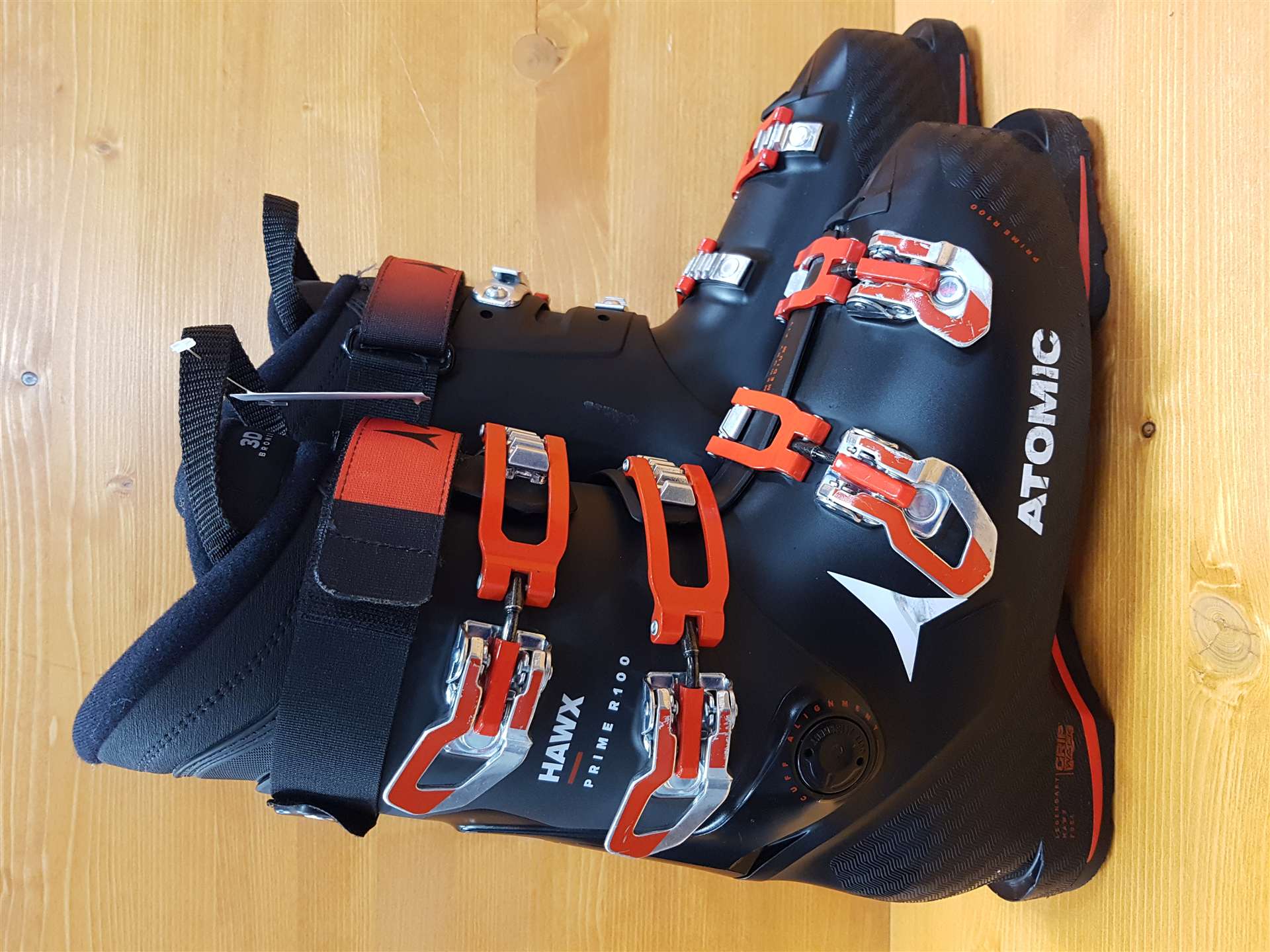 Scarponi da sci usati ATOMIC Hawx Prime R100