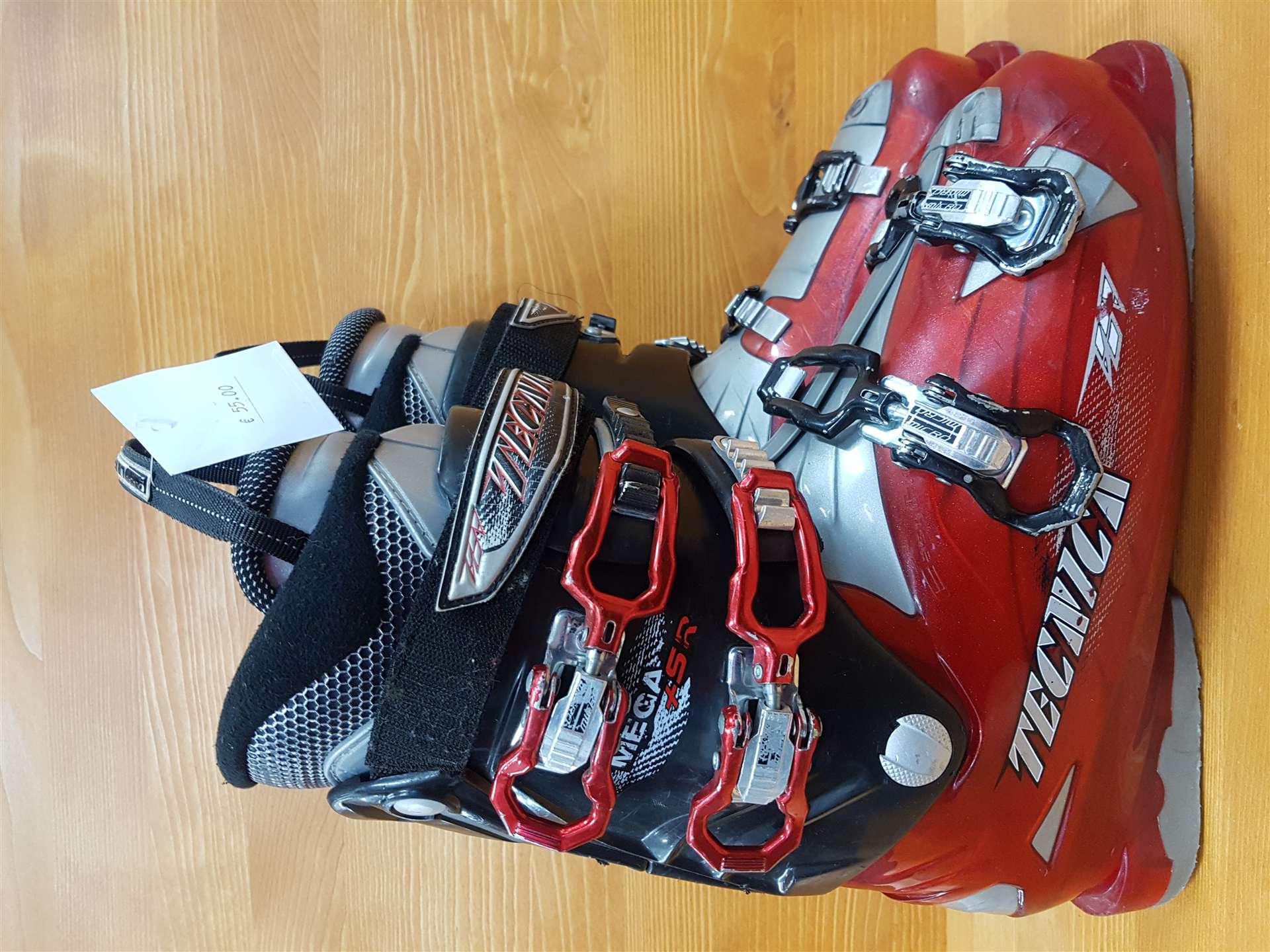 Použité lyžiarky TECNICA MEGA +SR