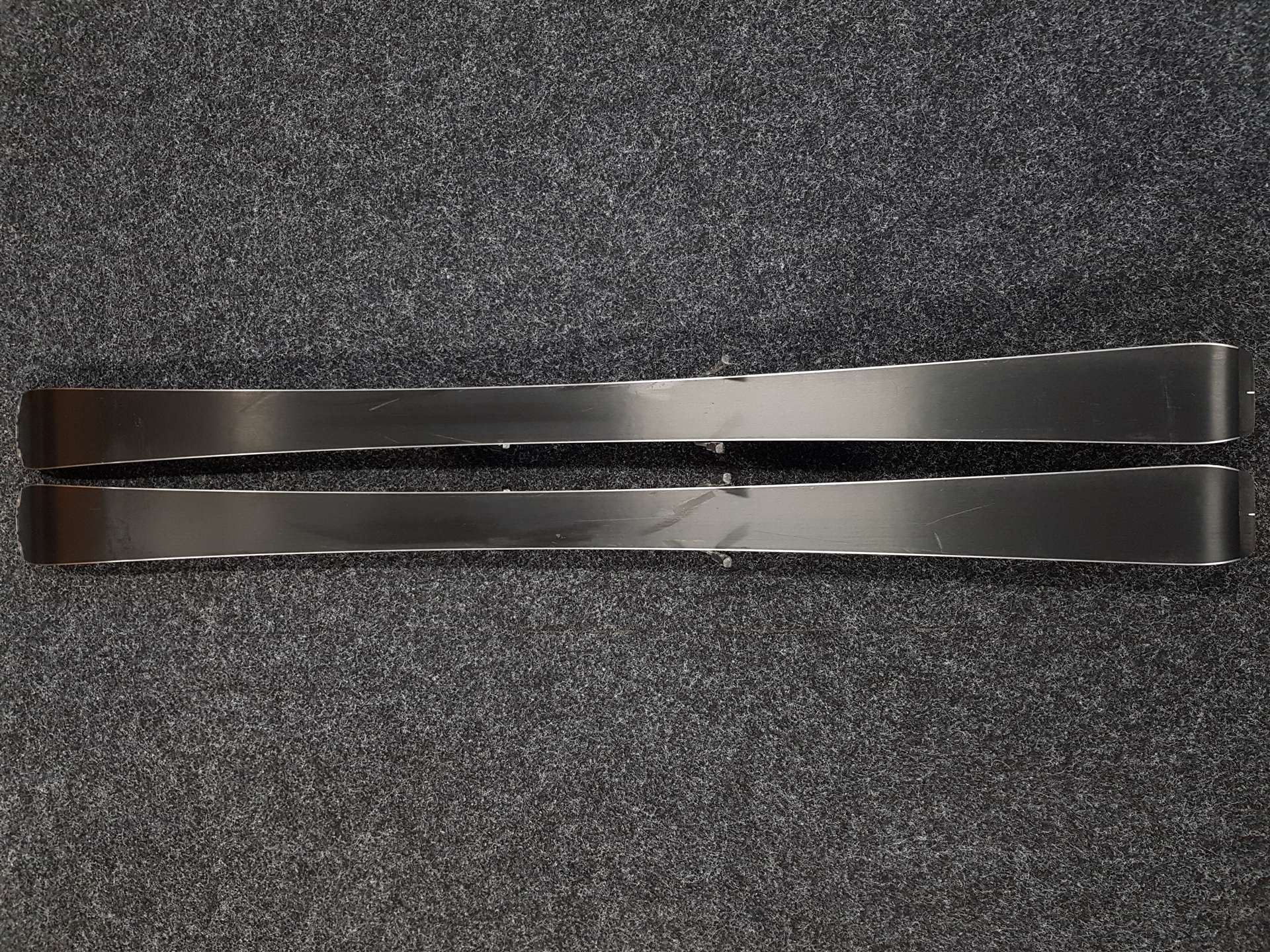 Skis FISCHER Motive d'occasion + fixations Fischer XTR 10