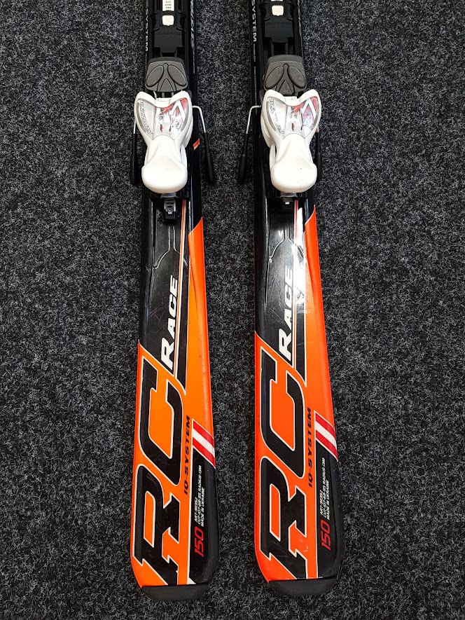 Gebrauchte BLIZZARD RC Race Ski + Blizzard IQ 7.0 Bindungen