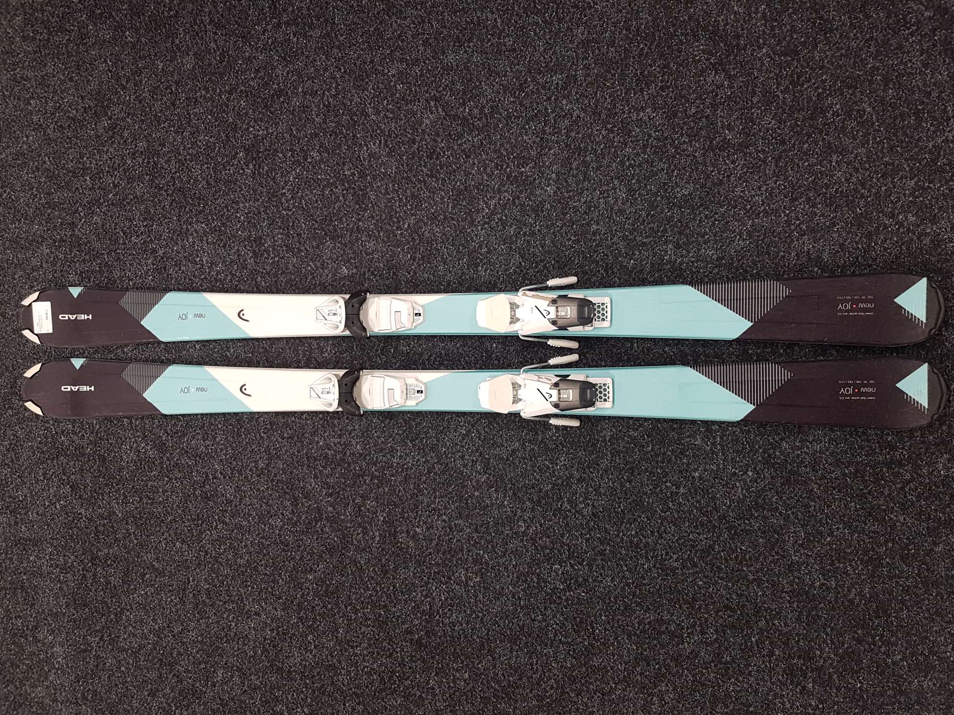 Skis HEAD New Joy d'occasion + fixations Head Joy 9