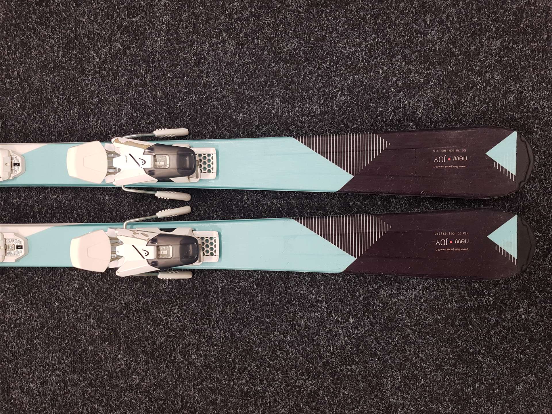 Skis HEAD New Joy d'occasion + fixations Head Joy 9