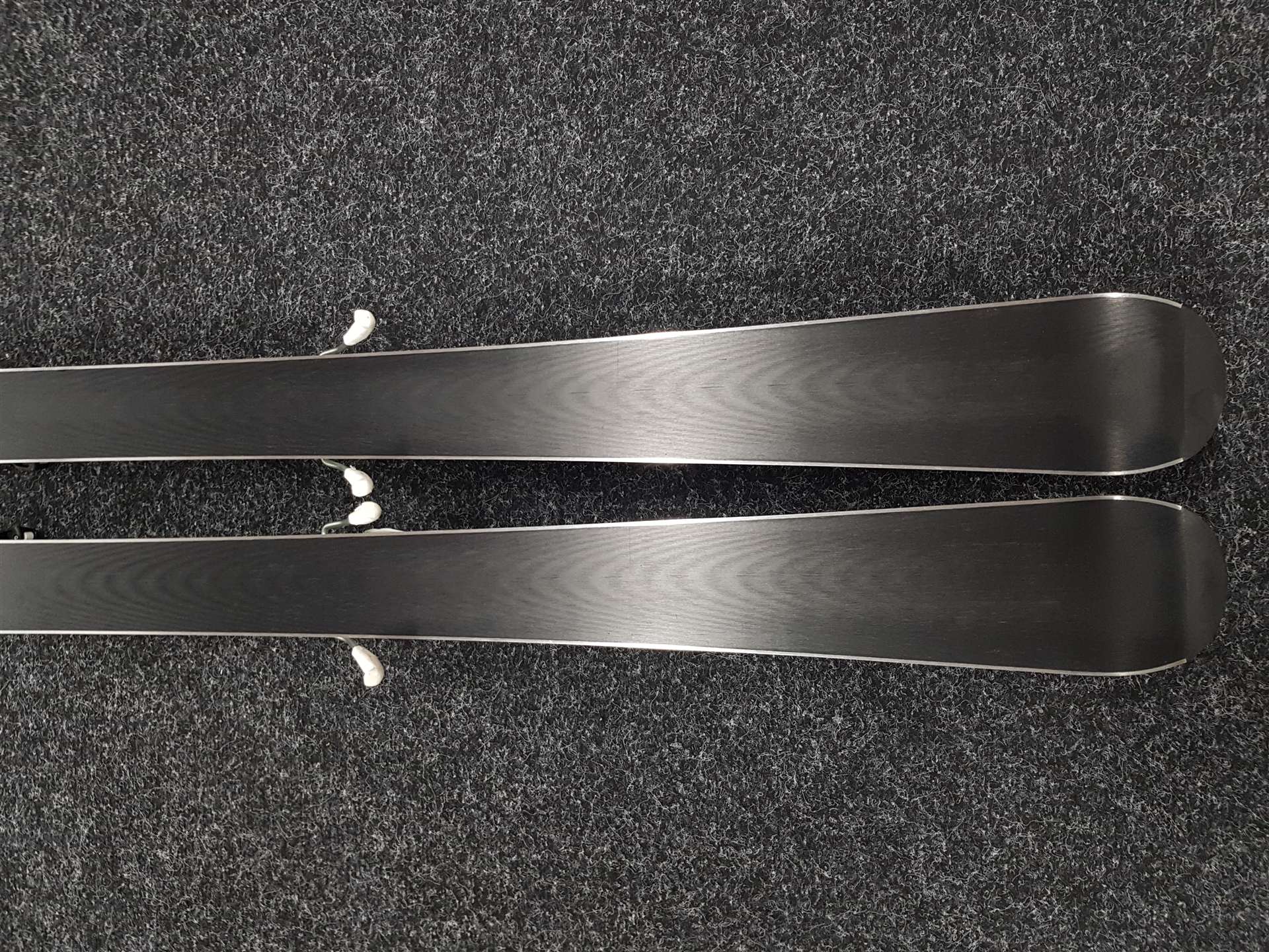 Skis HEAD New Joy d'occasion + fixations Head Joy 9