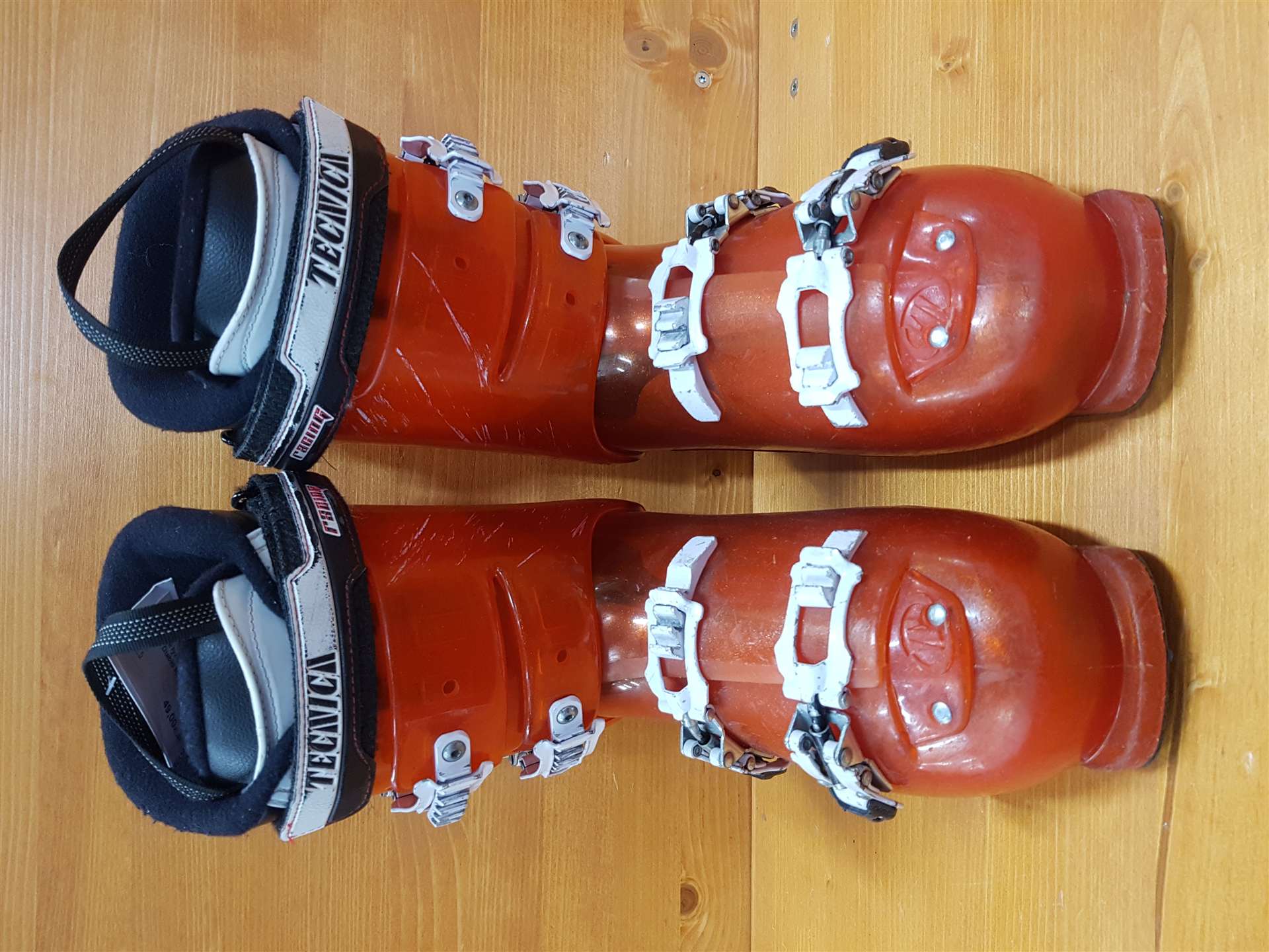 Chaussures de ski d'occasion TECNICA Diablo Race 70