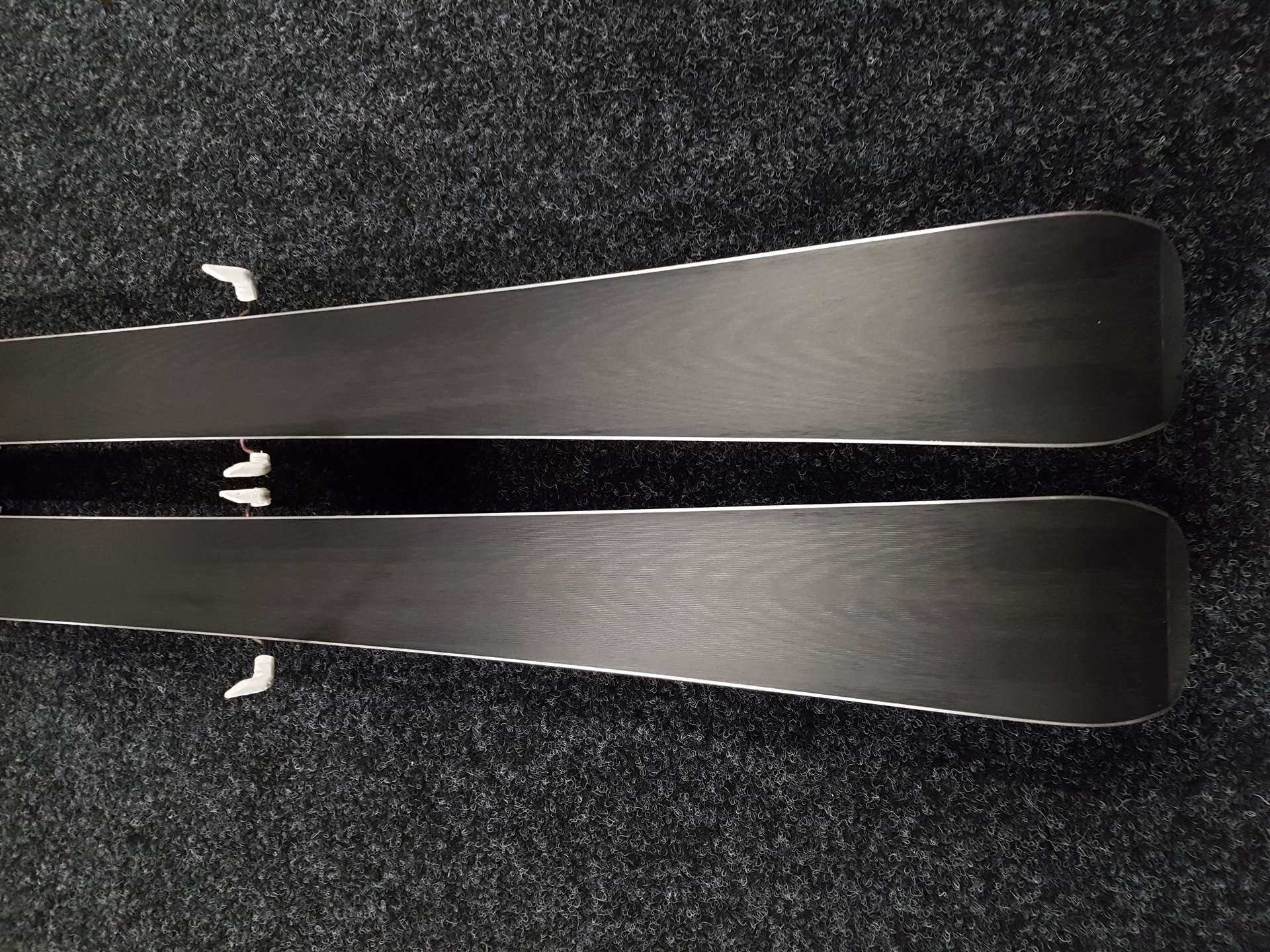 Sci ATOMIC Performer XT usati + attacchi Atomic 10.0