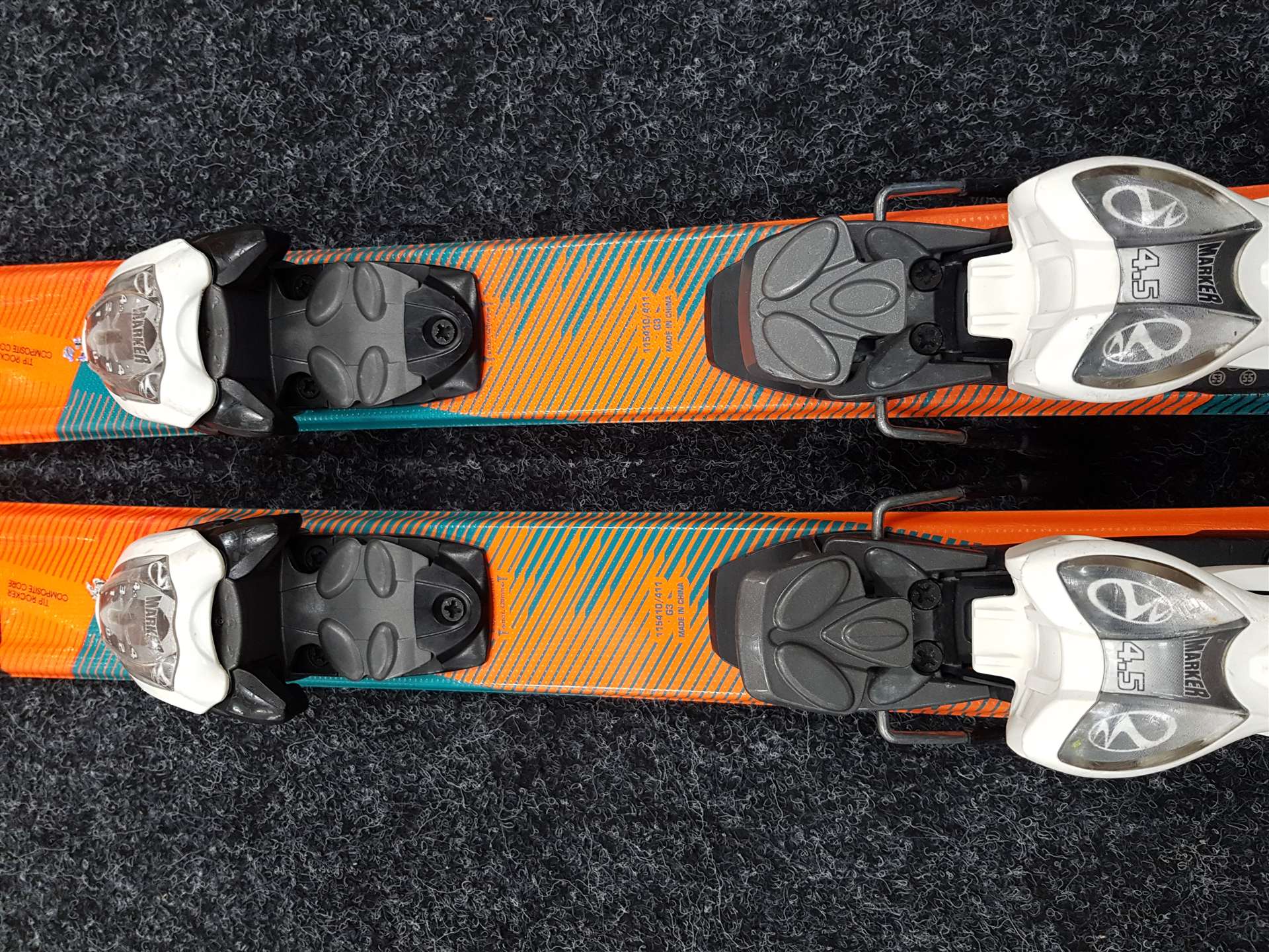 Skis enfant d'occasion VOLKL Racetiger + fixations Marker 4.5