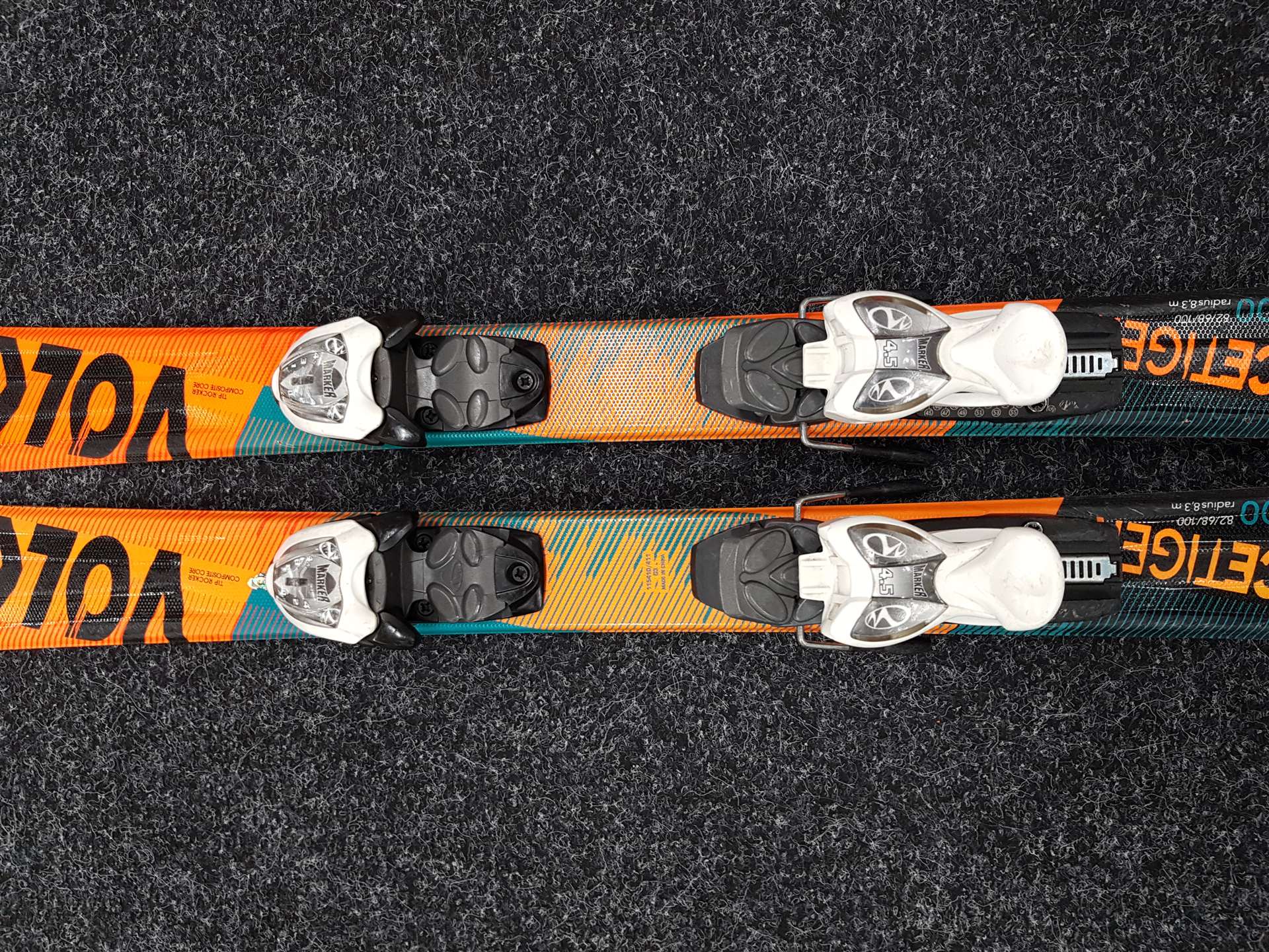 Gebrauchte Kinderski VÖLKL Racetiger GS + Bindungen Marker 4.5