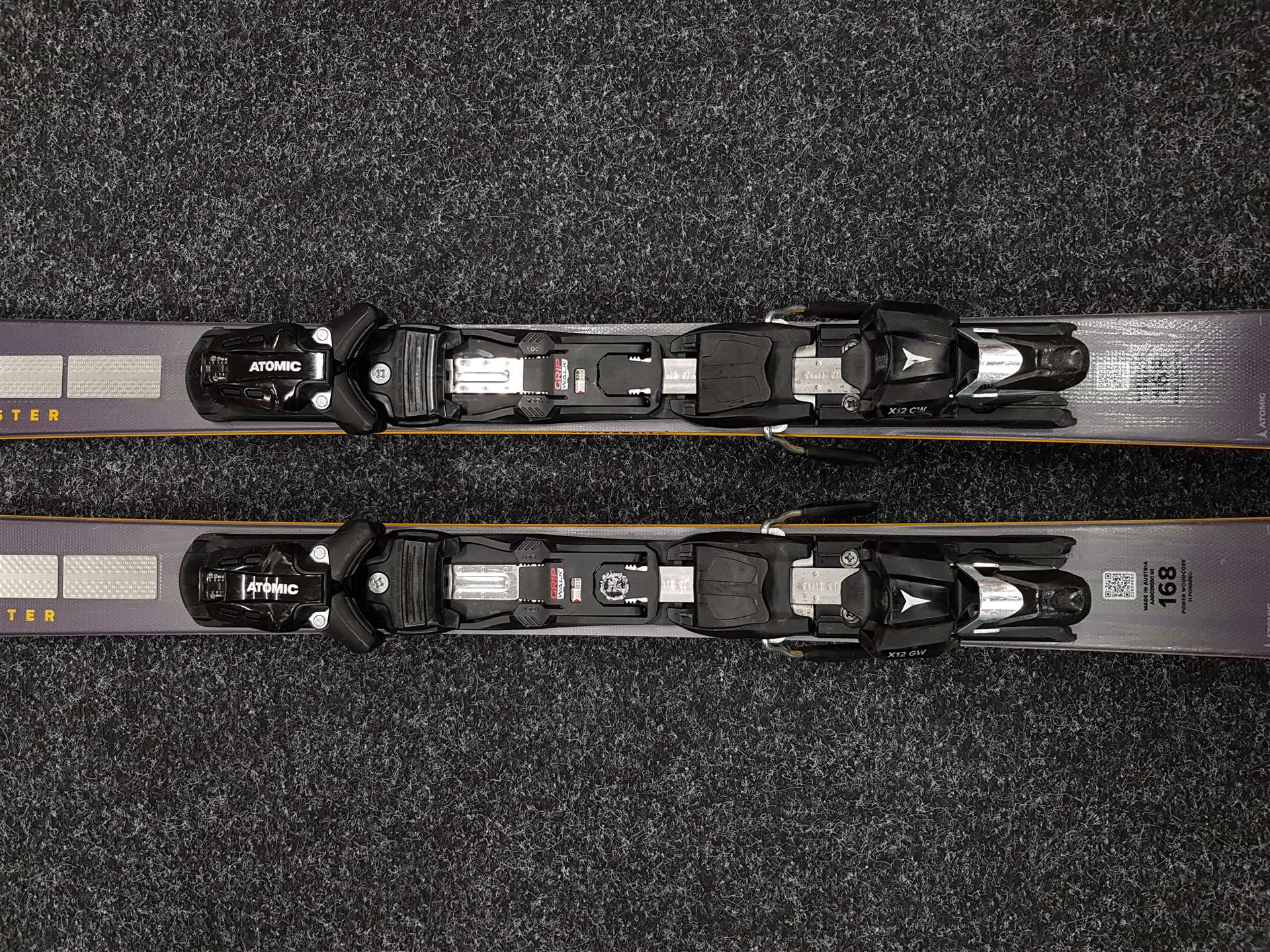 Skis ATOMIC Redster Q9 d'occasion + fixations Atomic X 12 GW