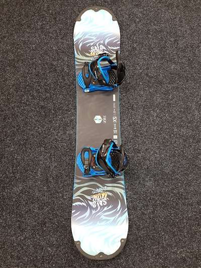 Snowboard SALOMON Liberty d'occasion + fixations Burton taille S
