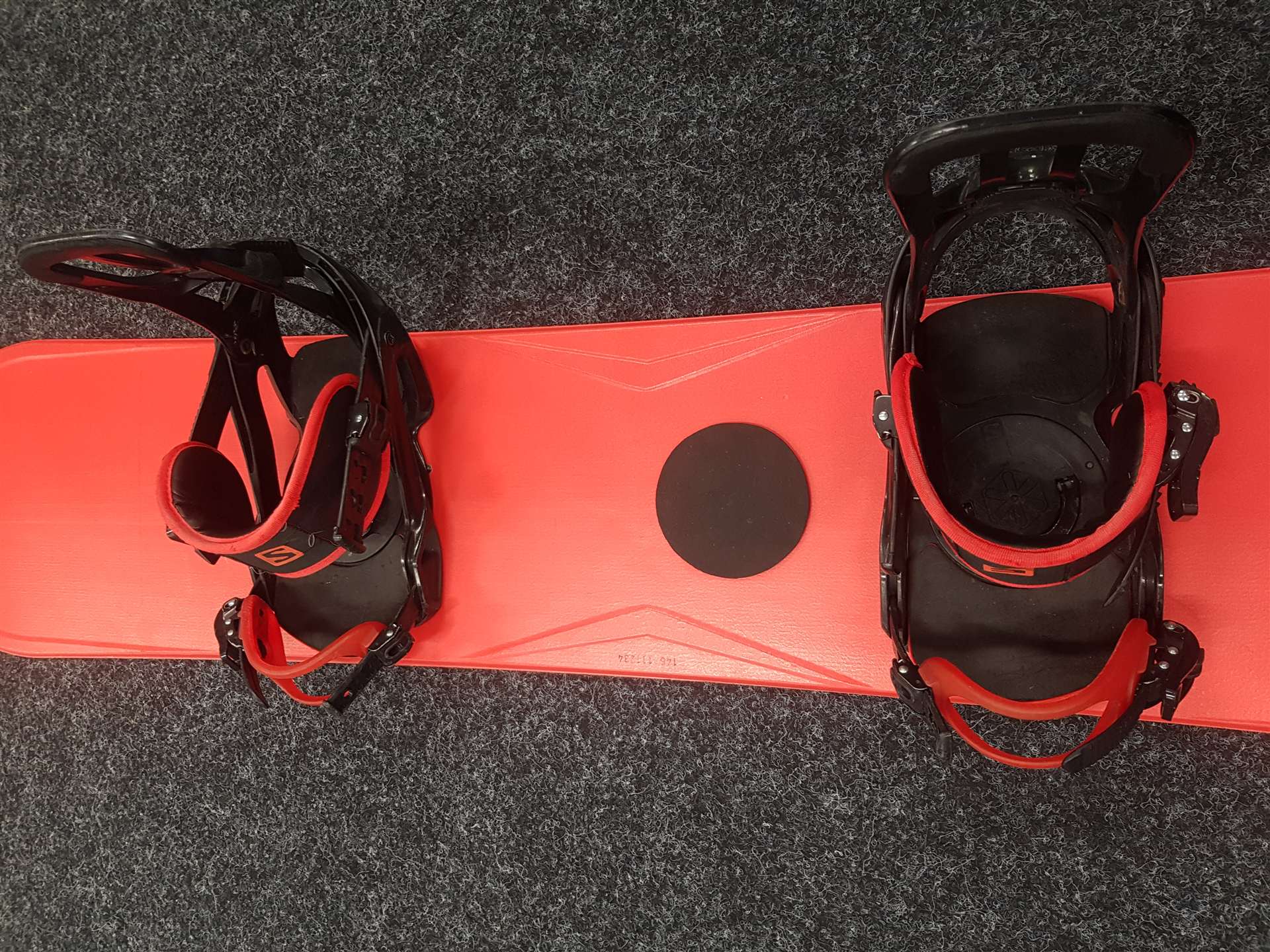 Snowboard NIDUS rosso usato + attacchi Salomon taglia L