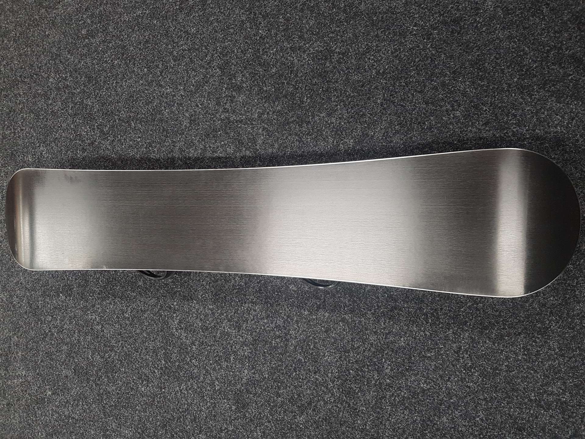 Snowboard NIDUS rosso usato + attacchi Salomon taglia L