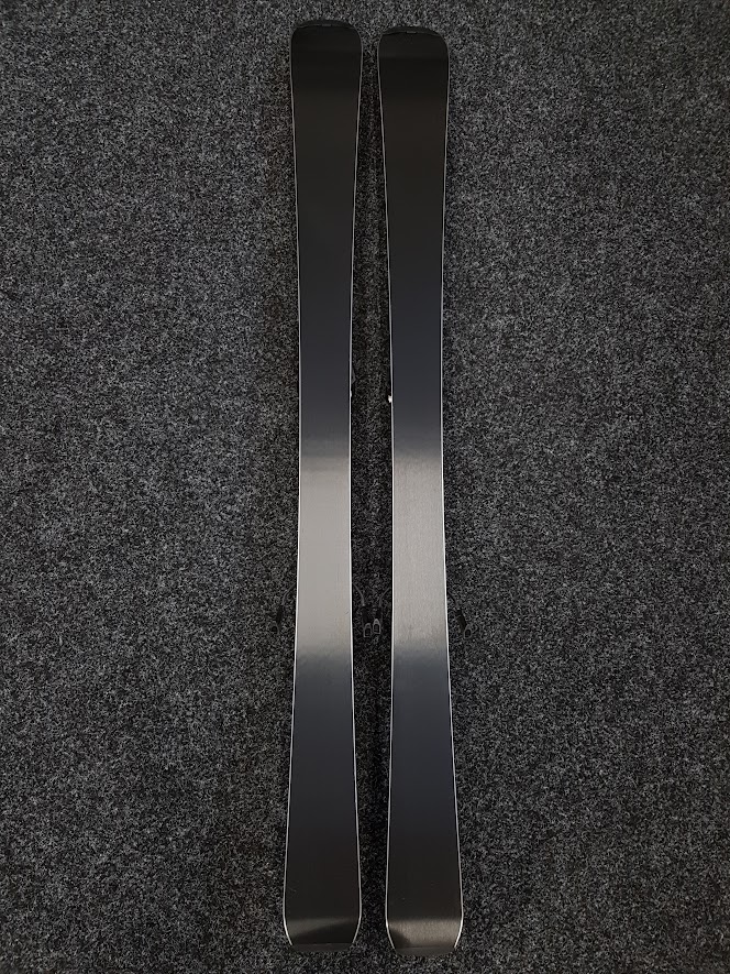 Sci ATOMIC Redster J2 usati + attacchi Atomic 6