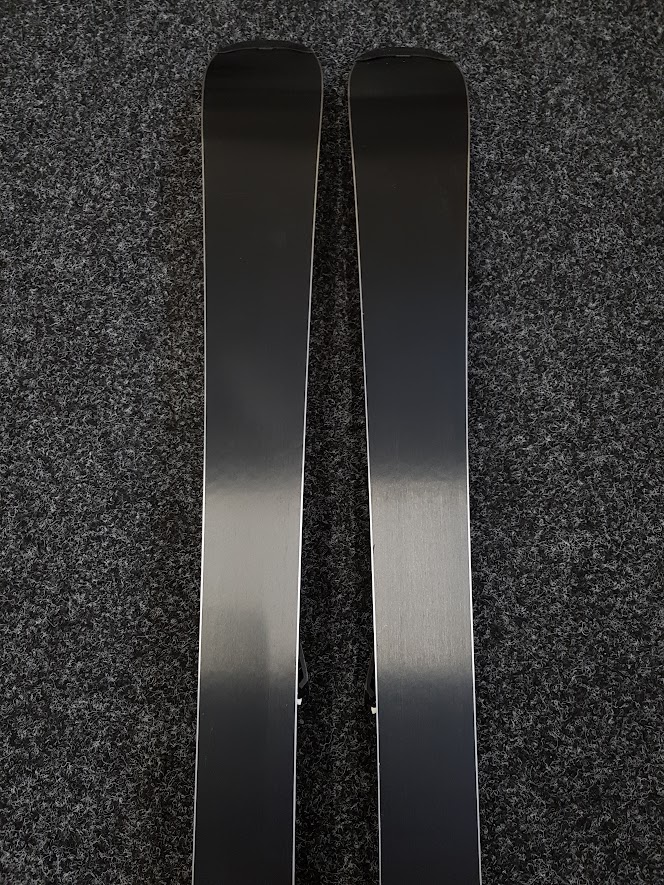 Sci ATOMIC Redster J2 usati + attacchi Atomic 6