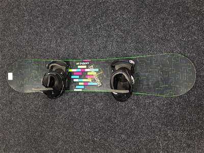 Rabljeni snowboard BURTON Pixel 148 + Burton vezovi veličina S/M