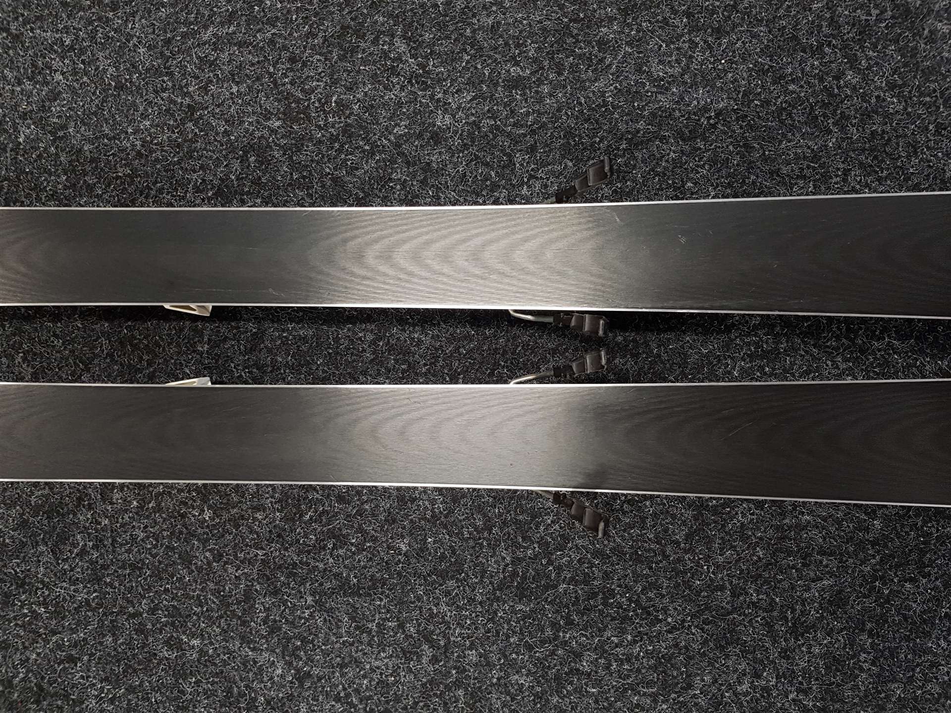 Sci usati BLIZZARD IQ CRS 7.2 + attacchi Marker LT 10