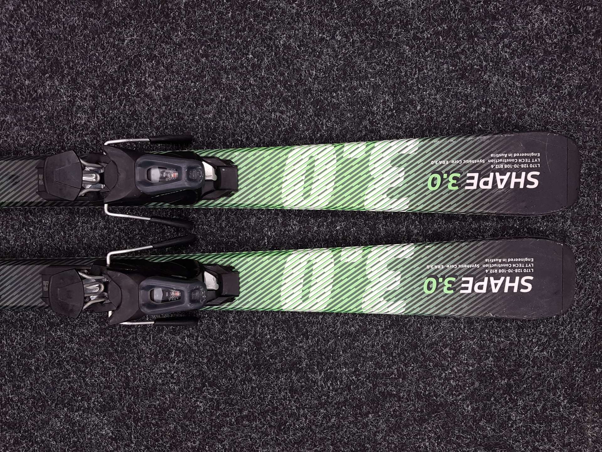 Použité lyže HEAD Shape 3.0 + viazanie Tyrolia 10