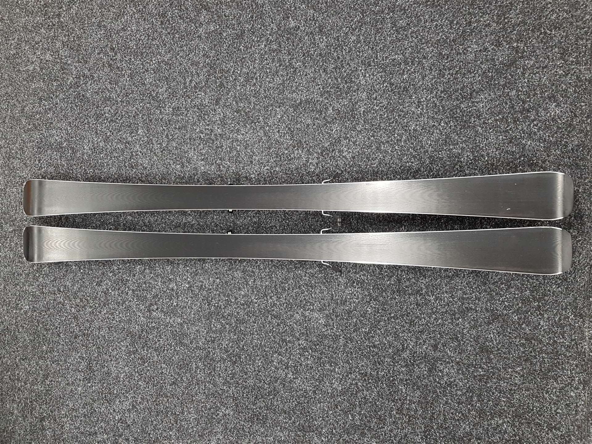 Použité lyže HEAD Shape 3.0 + viazanie Tyrolia 10