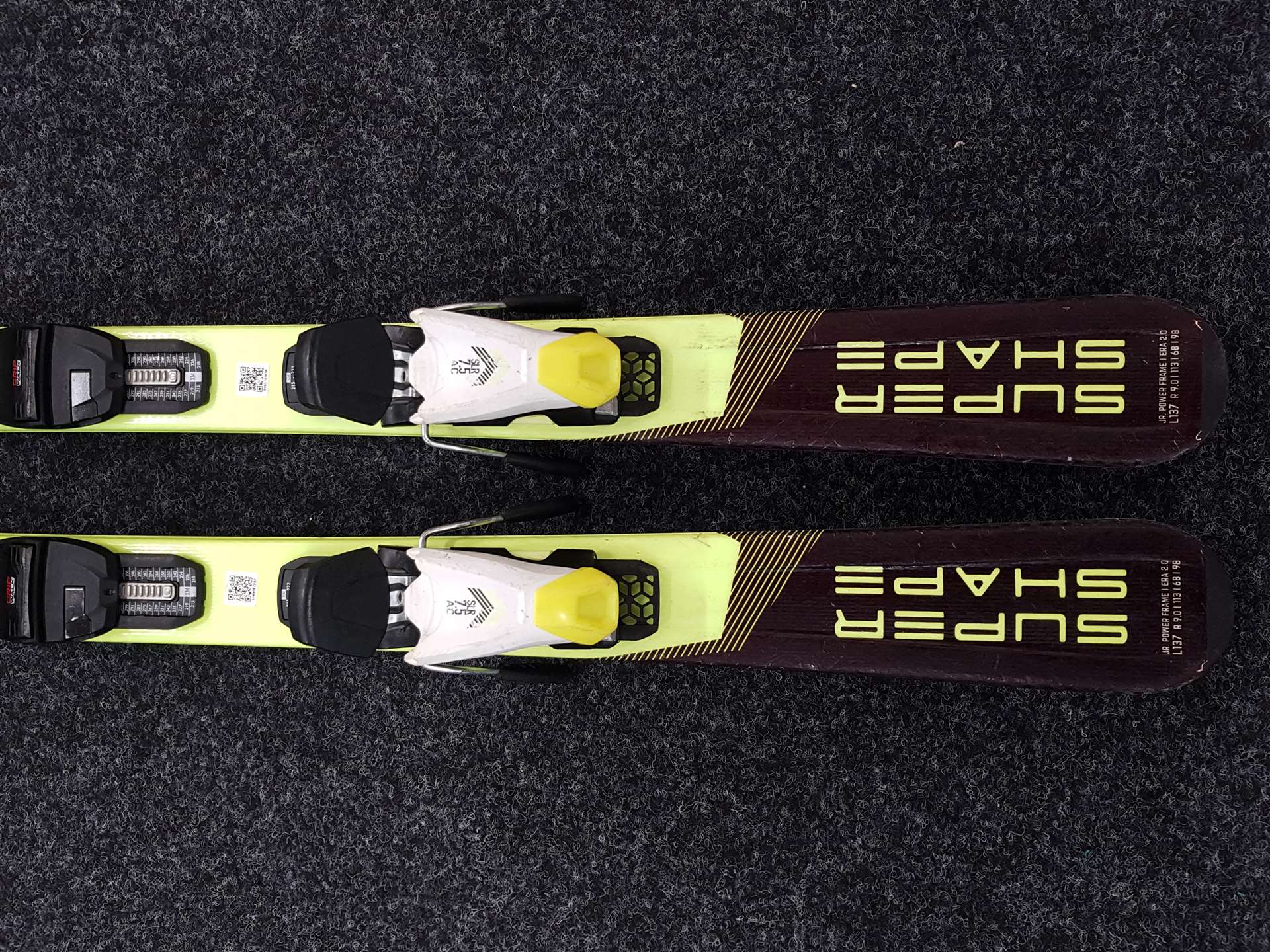 Używane narty HEAD Super Shape + wiązania Head SLR 7.5