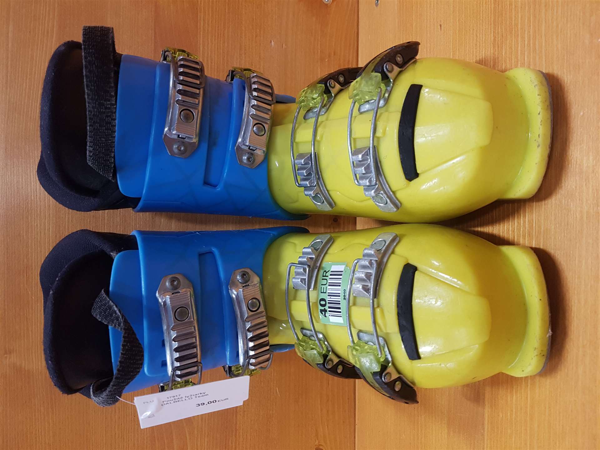 Použité lyžiarky DALBELLO Team