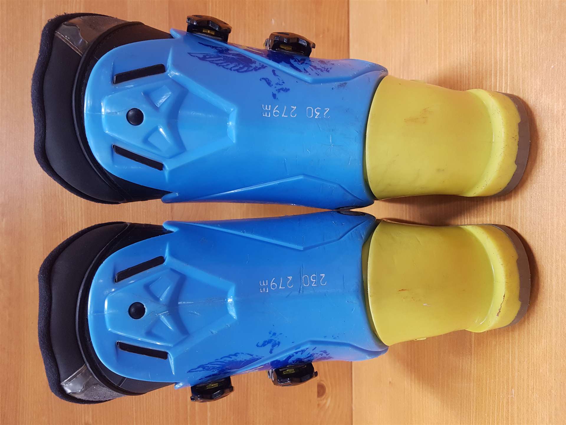 Použité lyžiarky DALBELLO Team