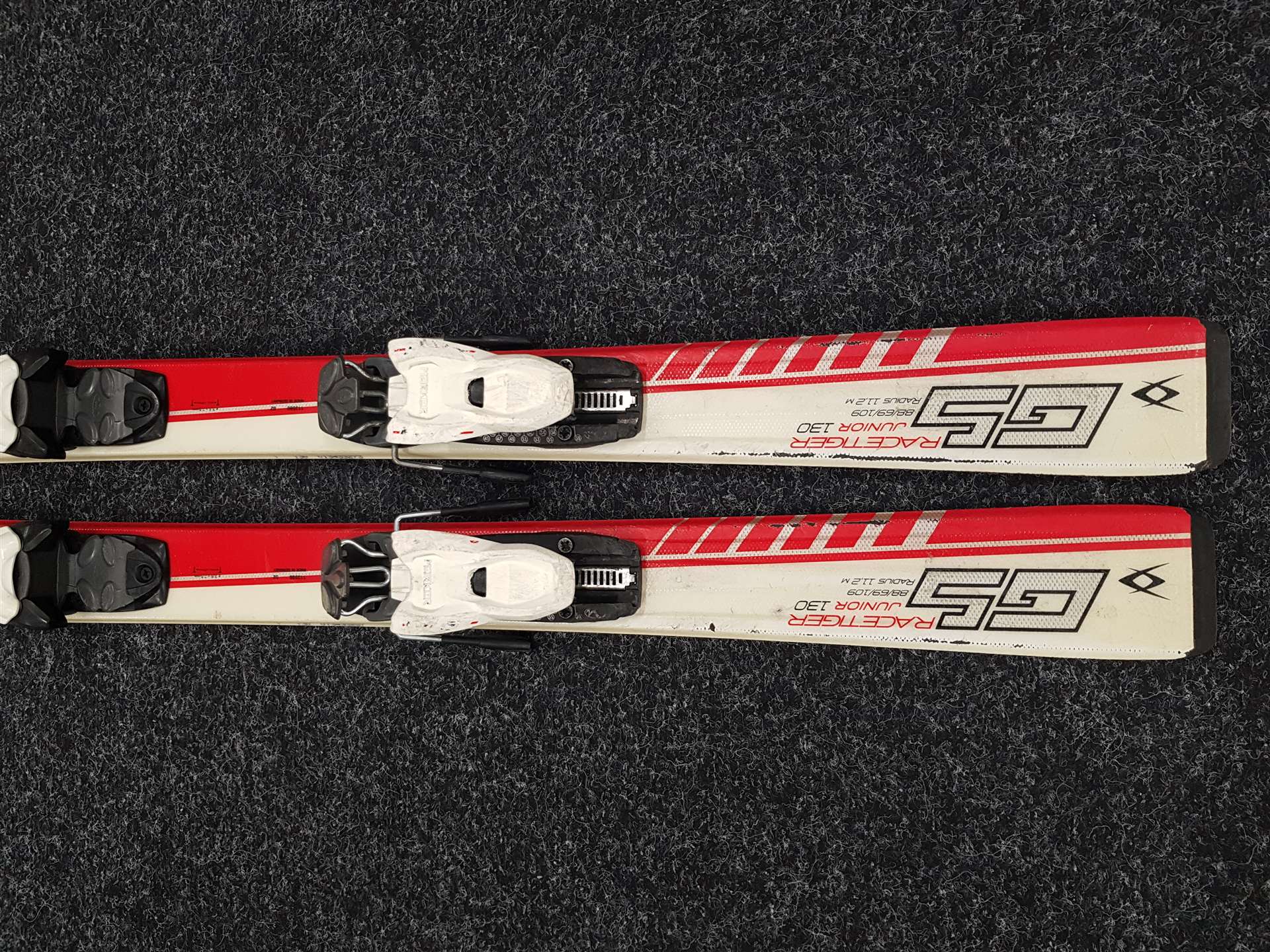 Gebrauchte Kinderski VÖLKL Racetiger GS Junior + Bindungen Marker 4.5