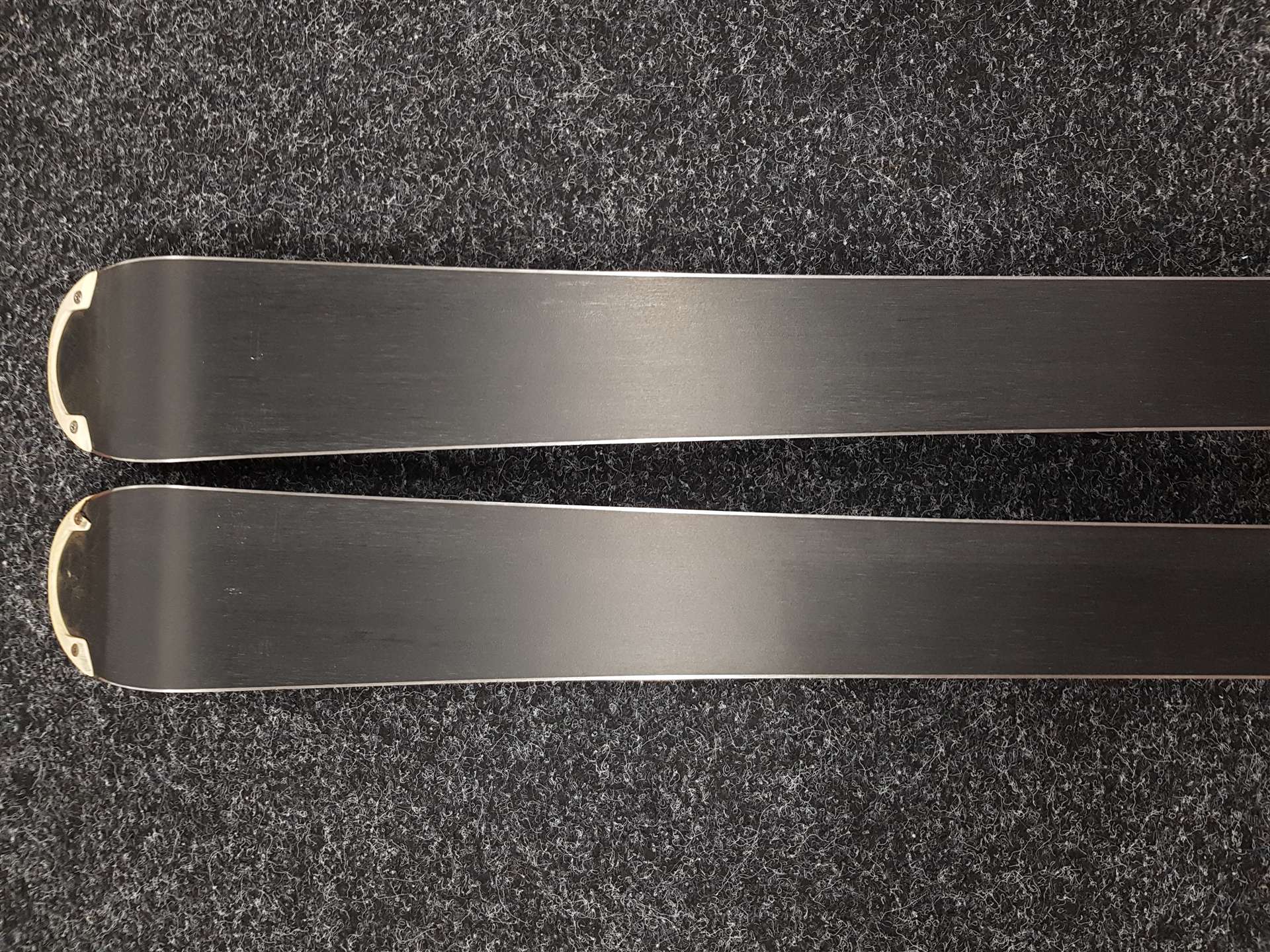 Gebrauchte Kinderski VÖLKL Racetiger GS Junior + Bindungen Marker 4.5