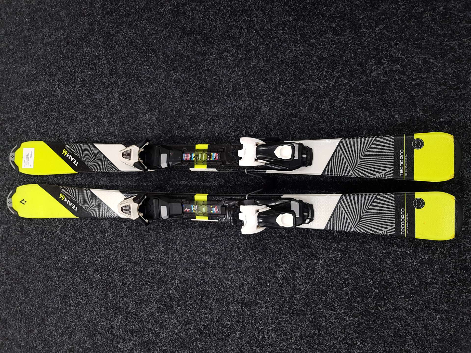 Gebrauchte Kinderski TECNOPRO Team 66 + Bindungen Tecnopro TC 4.5