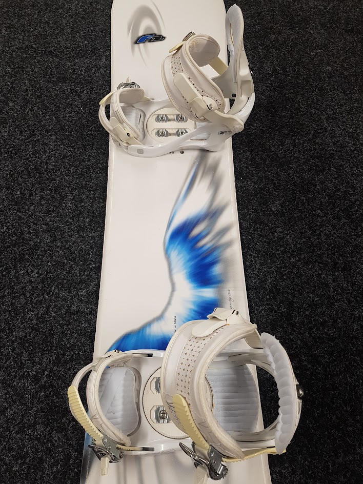 Snowboard d'occasion F2 Glide + fixations K2 taille M