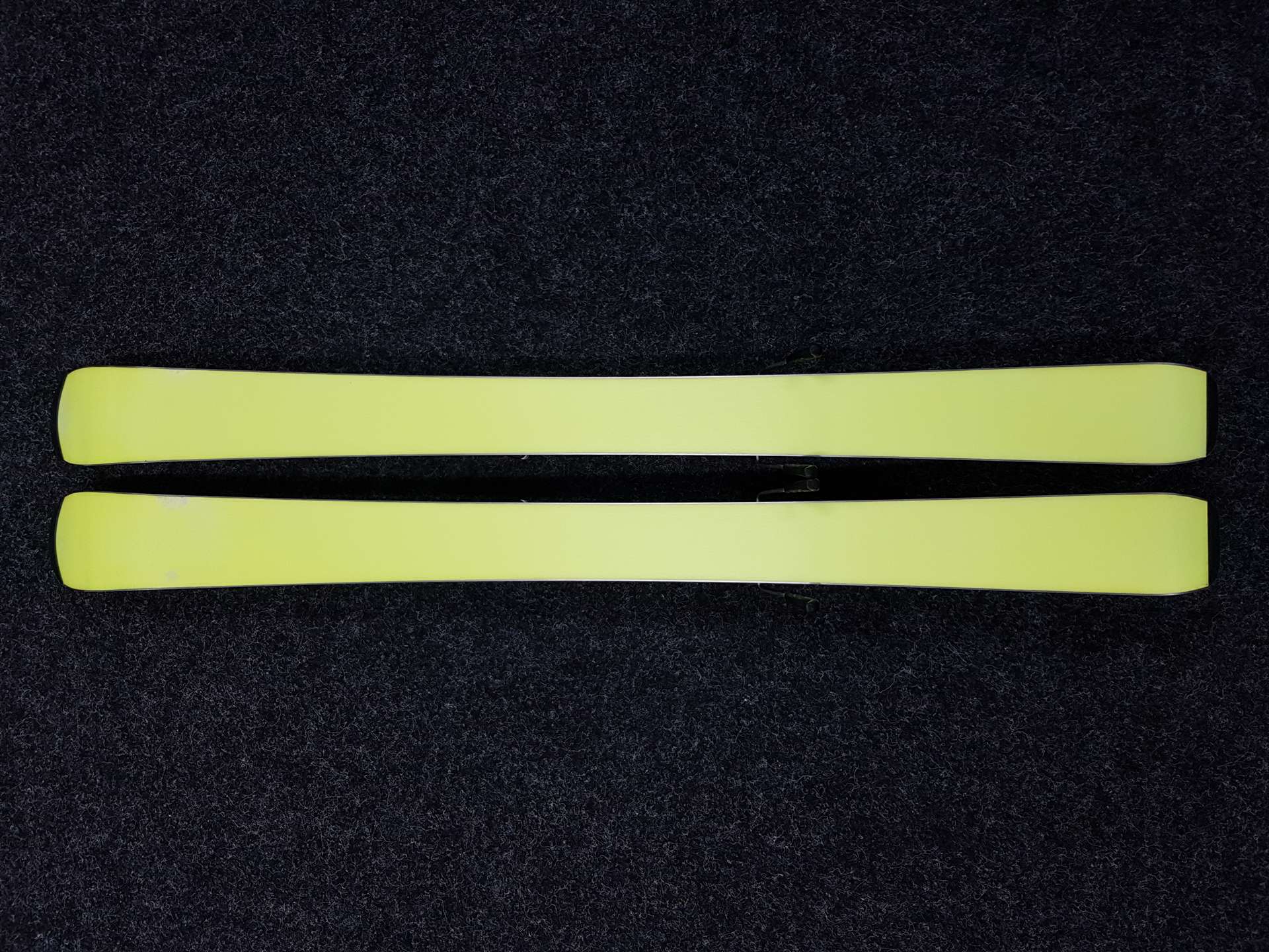 Gebrauchte Kinderski FISCHER Curv RC + Bindungen Fischer FJ 4 AC