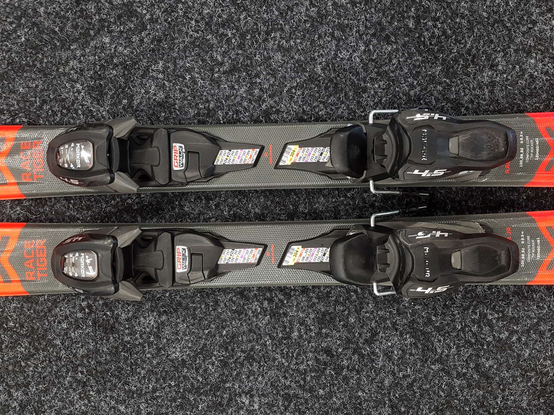 Használt gyermek síléc VOLKL Racetiger JR + kötés Marker 4.5