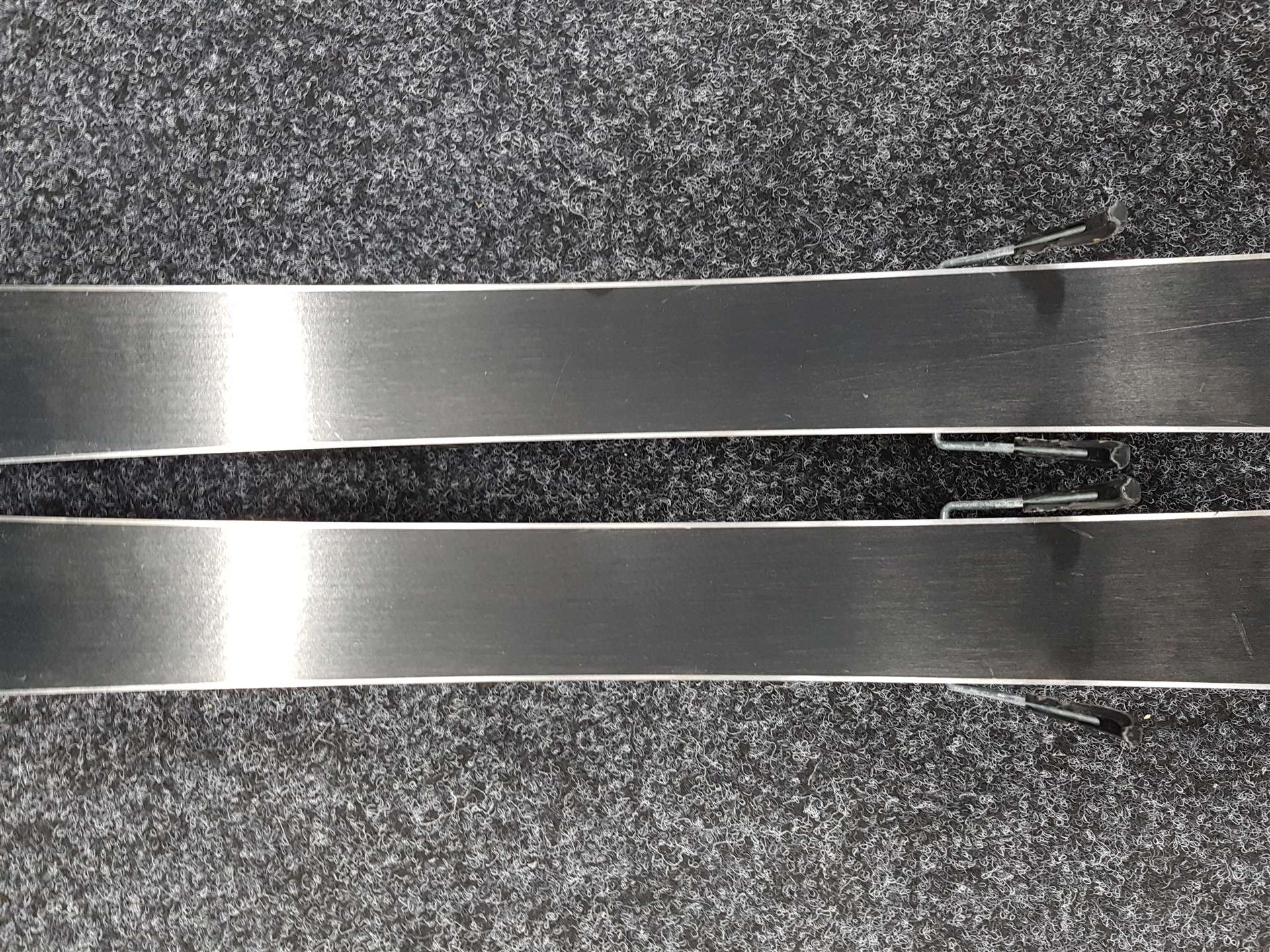 Használt gyermek síléc VOLKL Racetiger JR + kötés Marker 4.5
