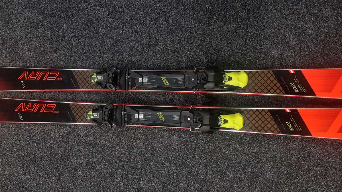 Narty bazarowe FISCHER RC4 CURV GT
