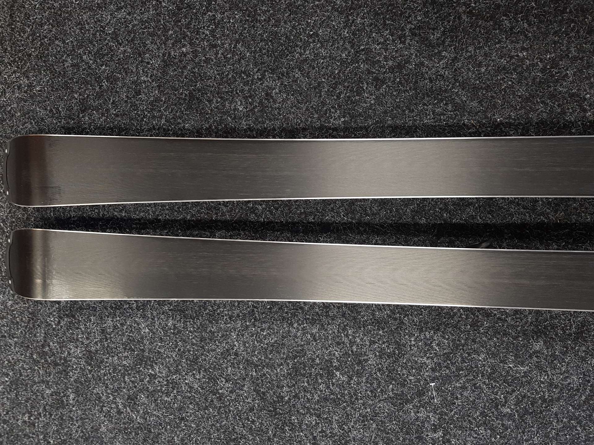 Schiuri BLIZZARD RTX second-hand + legături Marker 10