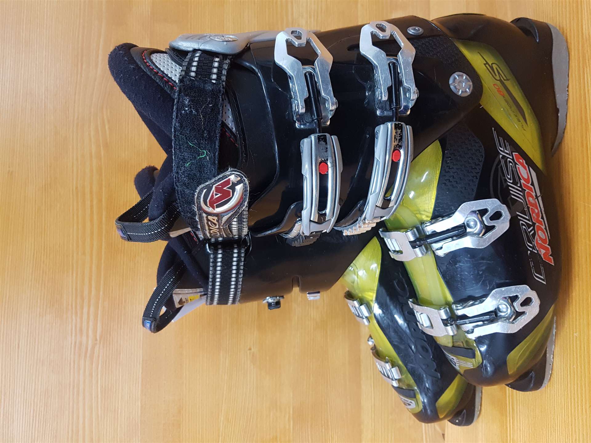 Chaussures de ski d'occasion NORDICA Cruise