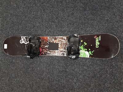 Rabljeni CYGNUS Rebel snowboard + FTWD vezovi veličina S/M
