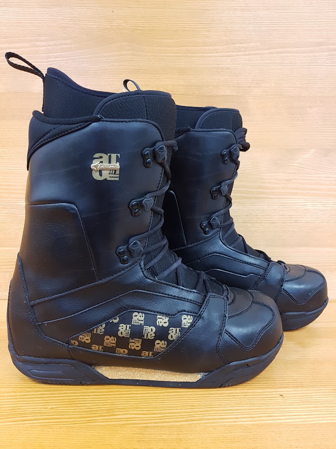 Použité snowboardové boty ATOMIC Snowboarding