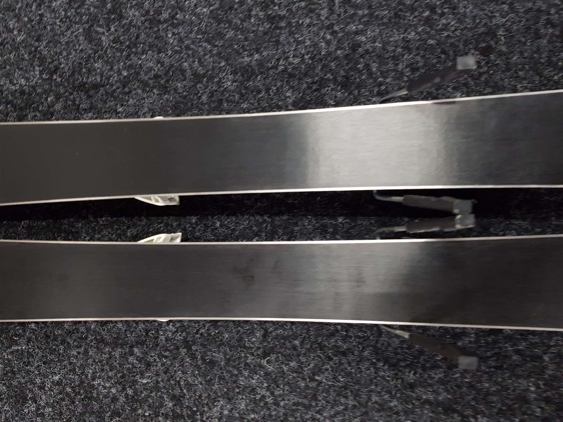 Použité lyže ATOMIC Redster J2  + viazanie Atomic C5 4,5