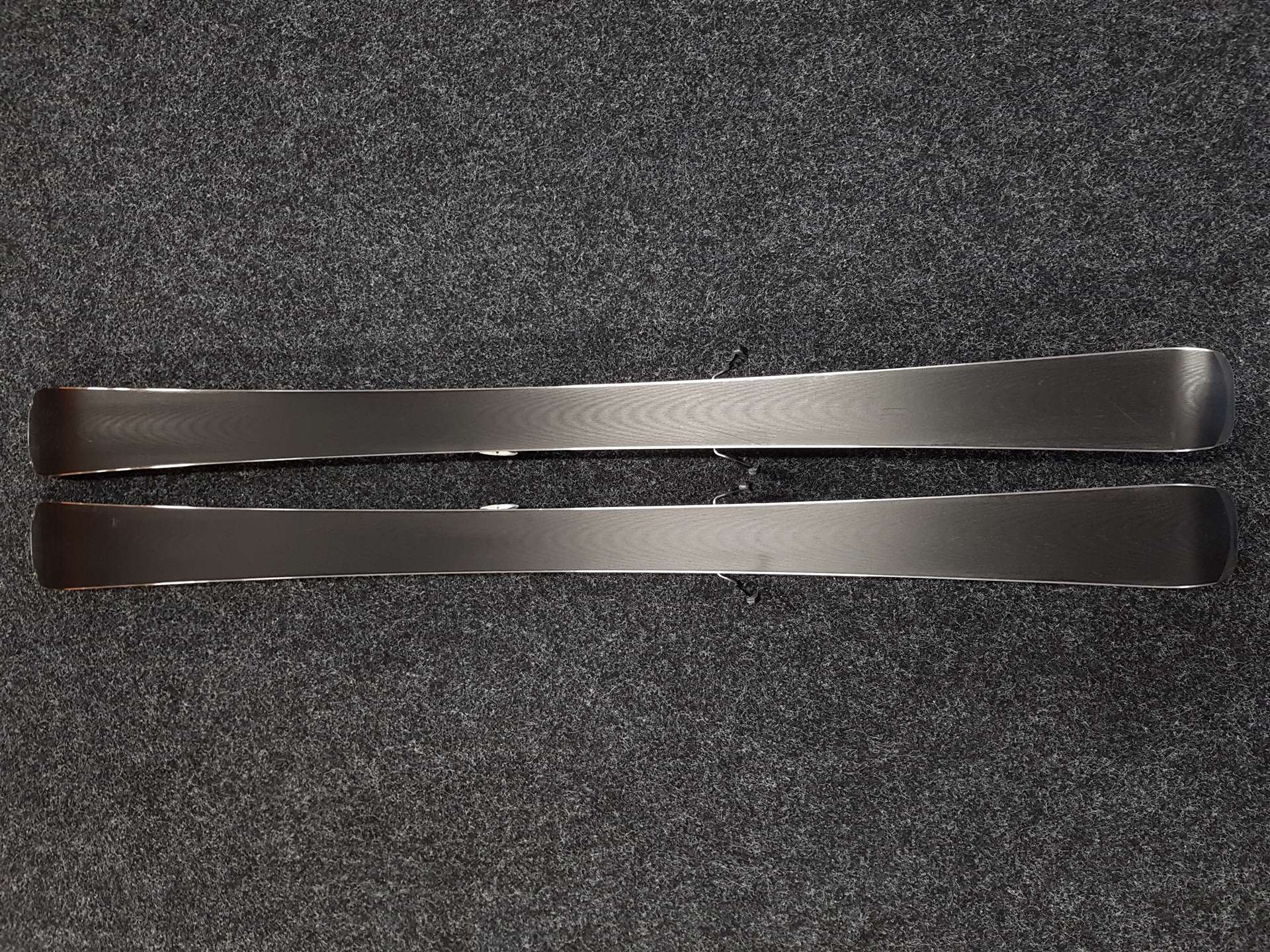 Używane narty VOLKL Deacon Prime + wiązania Marker FDT 10