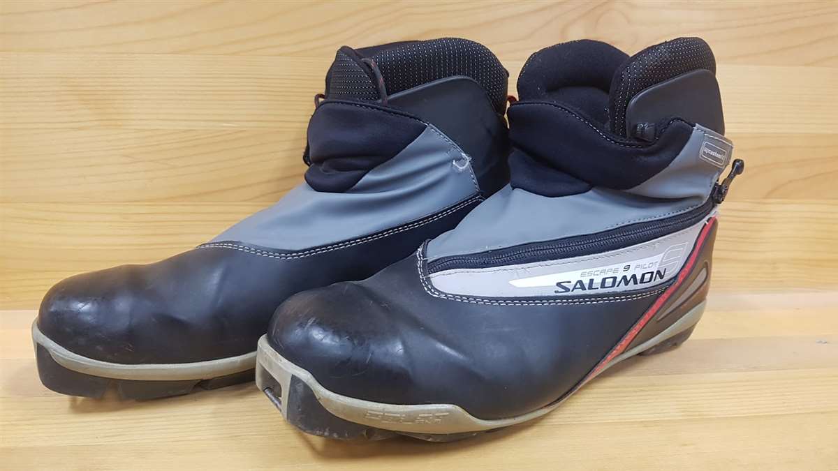 Jazdená bežecká obuv Salomon Escape 9 Pilot-SNS