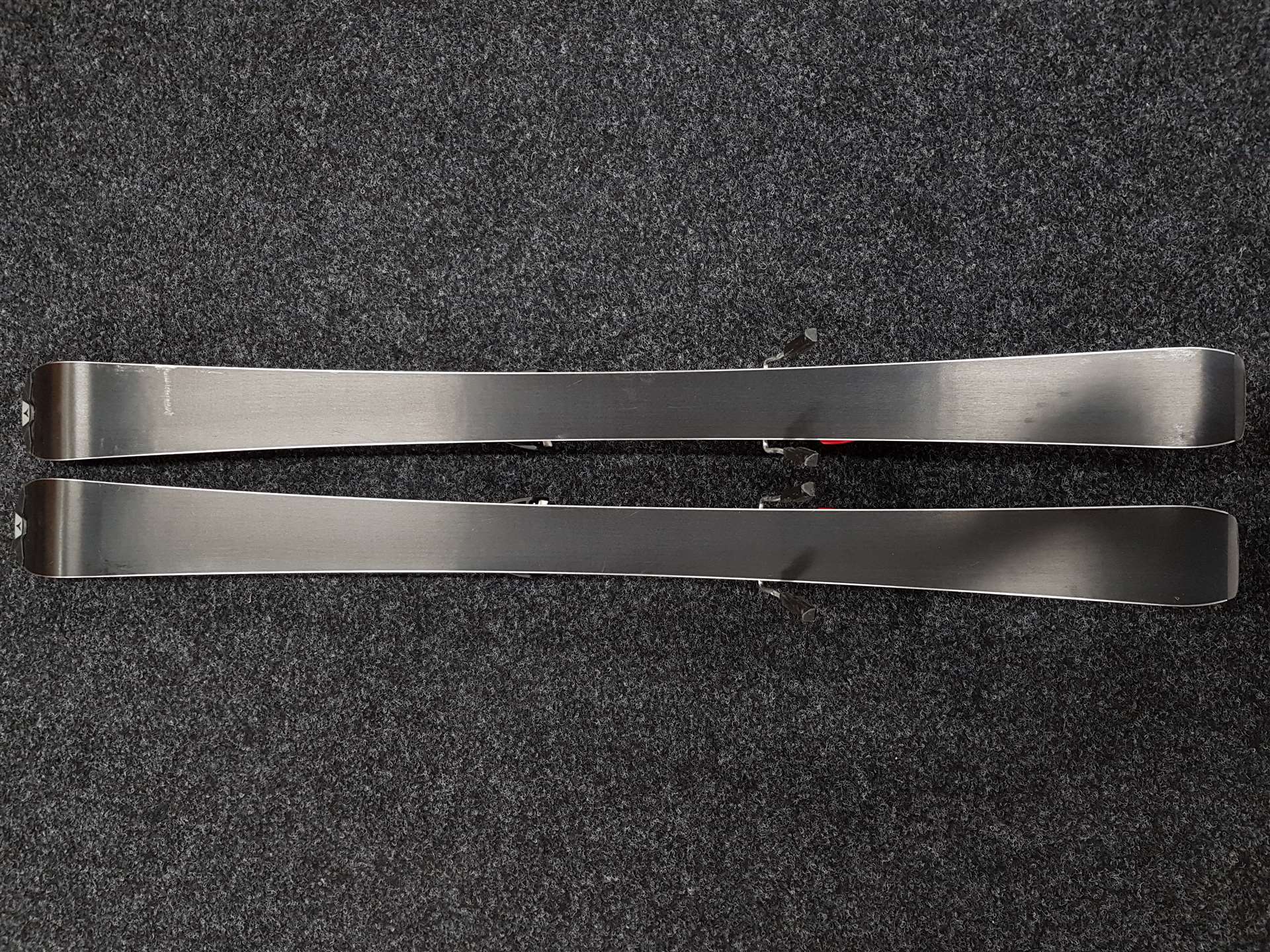 Skis Atomic Aerospeed d'occasion + fixations Atomic Evox