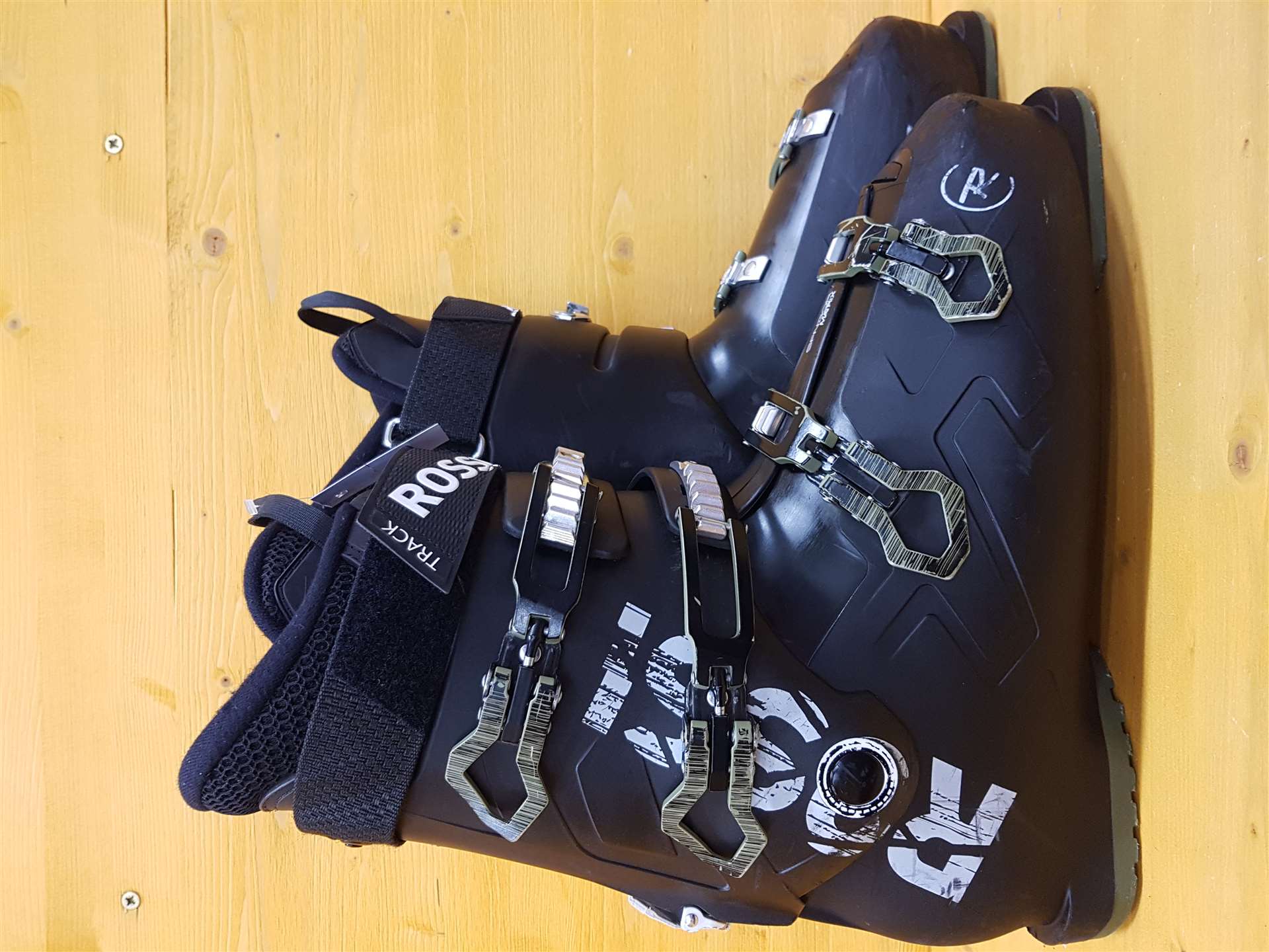 Gebrauchte Rossignol Track Sensor Matrix Skischuhe