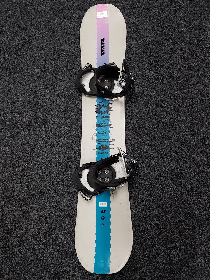 Gebrauchtes K2 Dreamsicle Snowboard + Firefly Bindungen Größe M