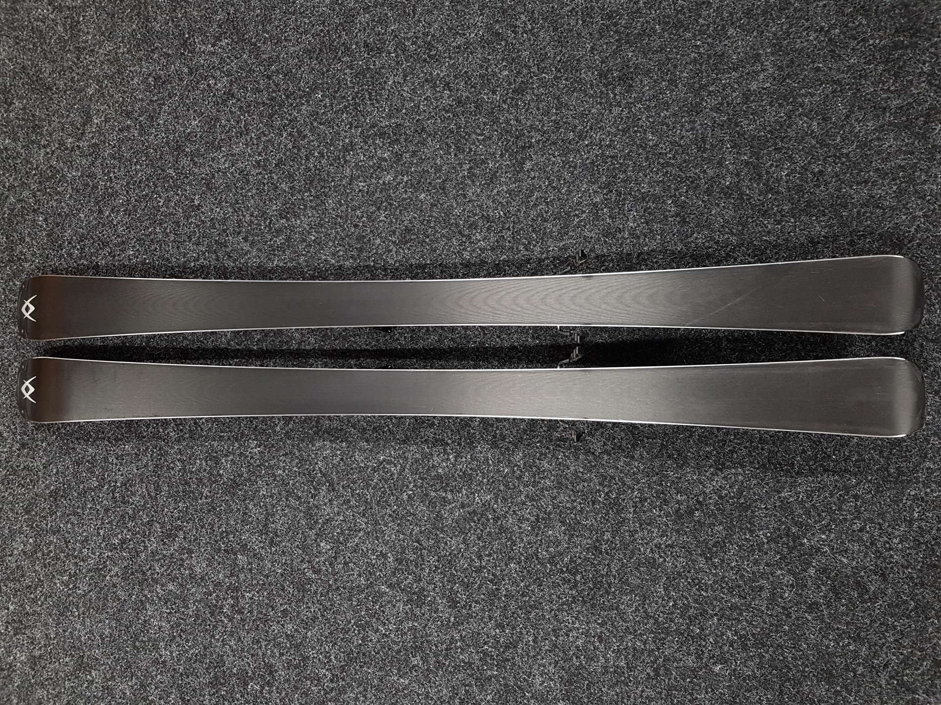 Sci usati VOLKL Unlimited AC + attacchi Marker Motion 10