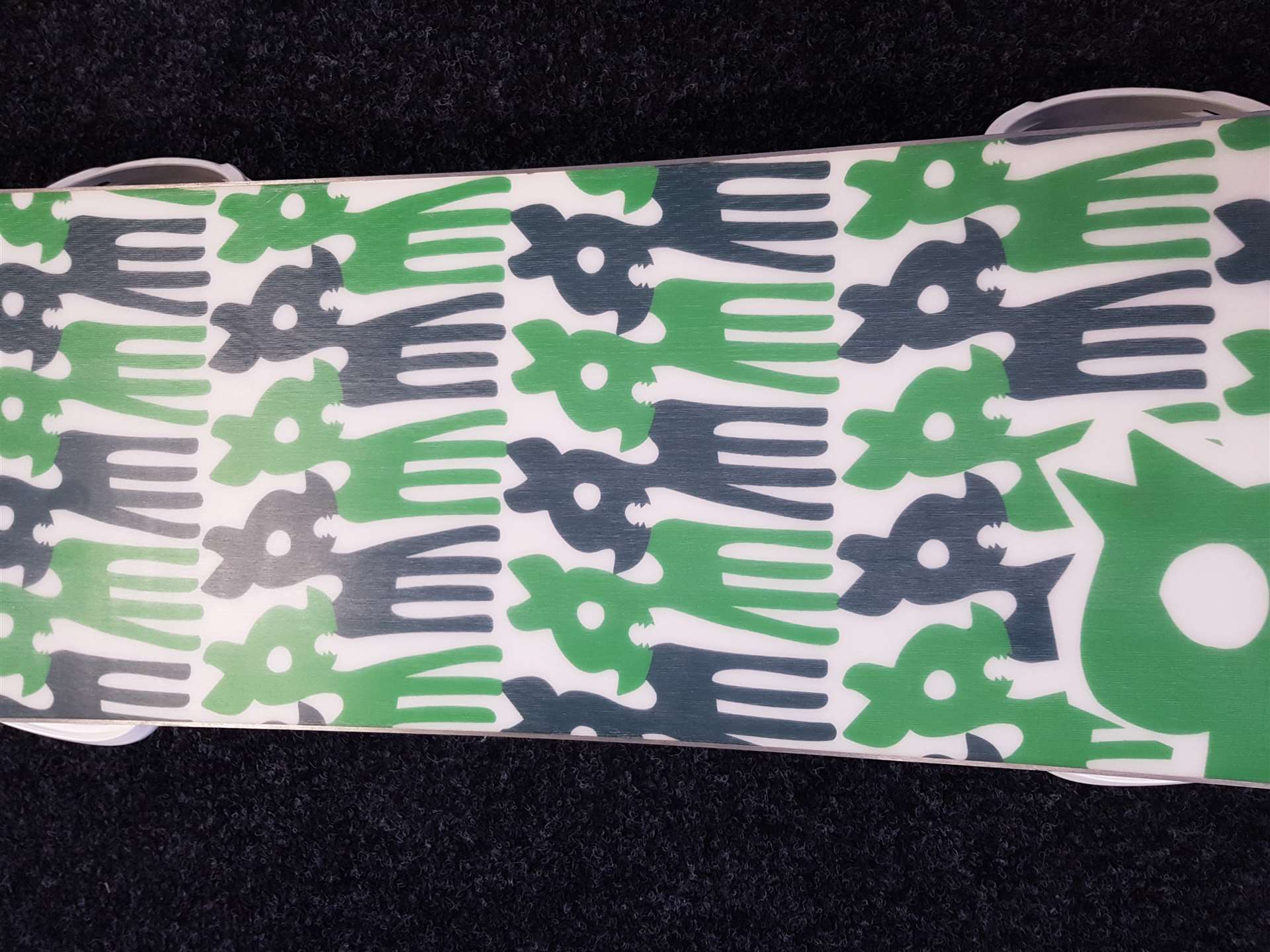 Použitý snowboard SALOMON Radiant + vázání Gravity Rise velikost L