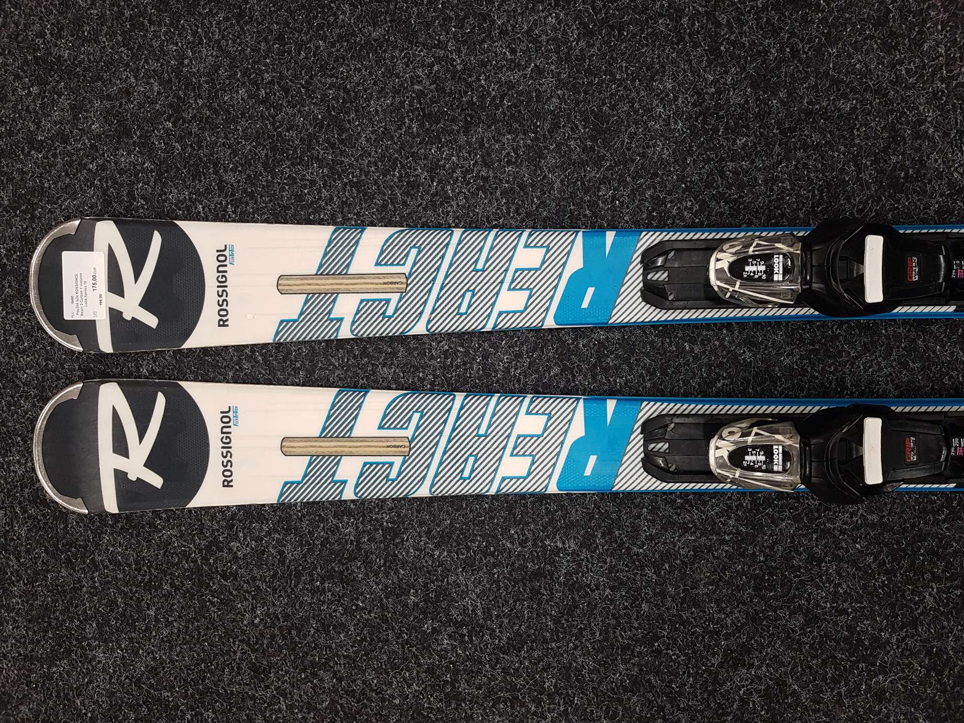 Skis ROSSIGNOL React 2 Carbon d'occasion + fixations Look Xpress 10